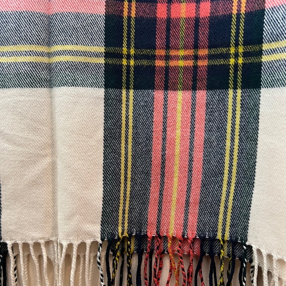 NWT J. Crew Factory plaid off white pink navy green yellow plaid fringe scarf - Picture 5 of 9